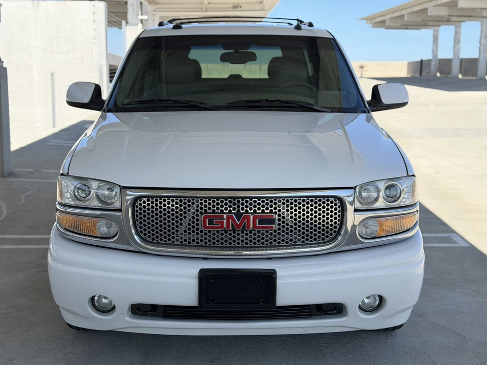 2003 GMC Yukon 2nd Gen - Image 29 of 31