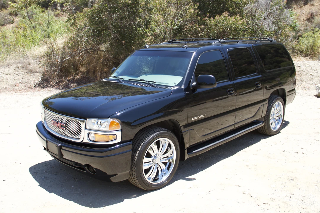2003 GMC Yukon 2nd Gen - Image 6 of 31