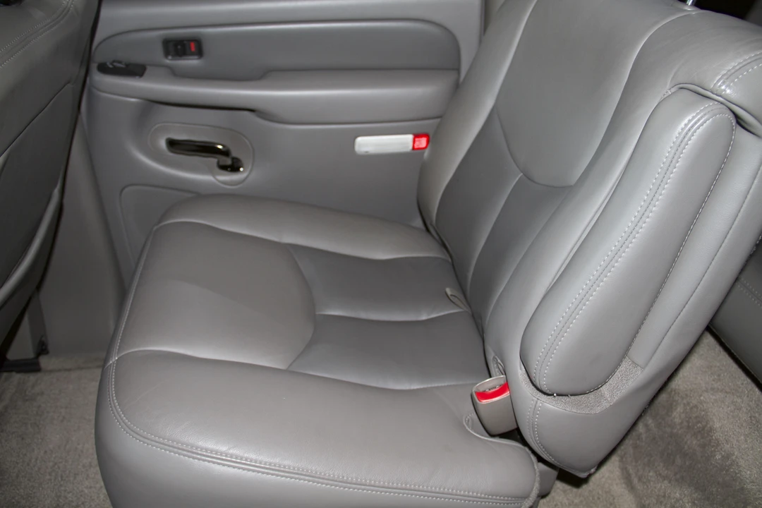 2003 GMC Yukon 2nd Gen - Image 30 of 31