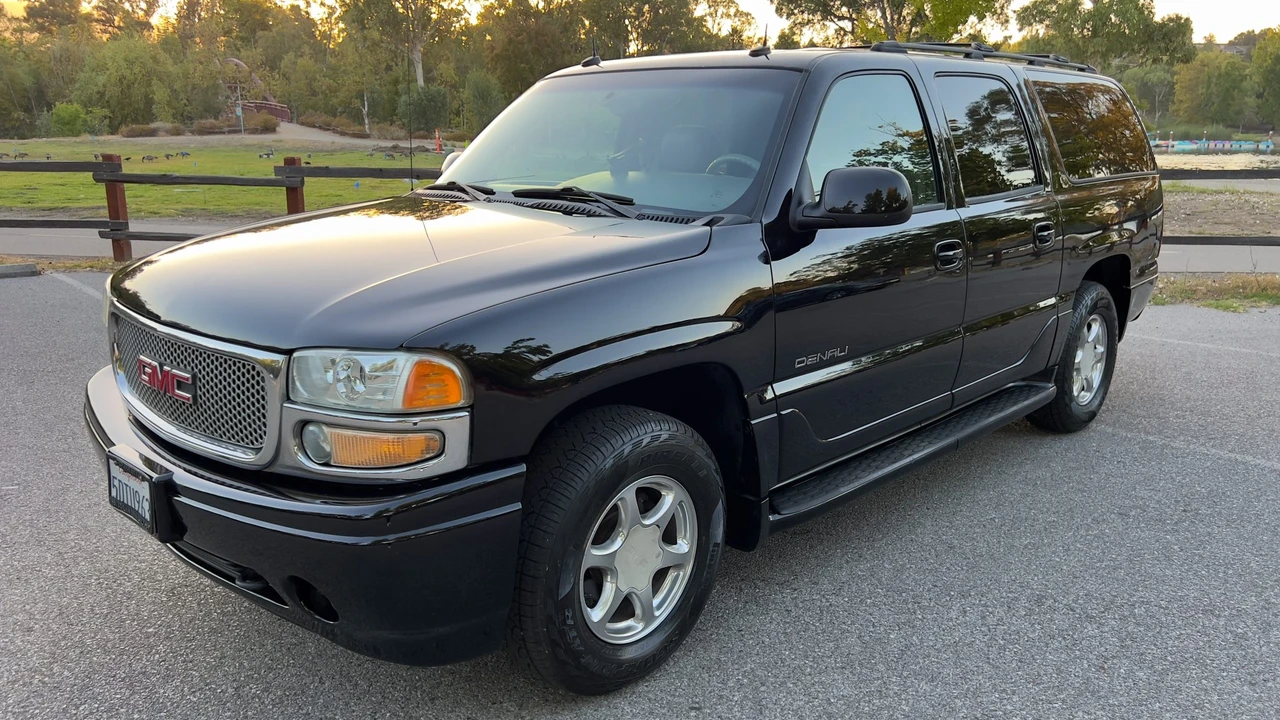 2003 GMC Yukon 2nd Gen - Image 22 of 31