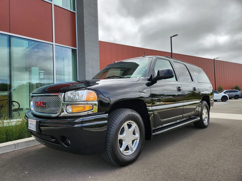 2003 GMC Yukon 2nd Gen - Image 6 of 31