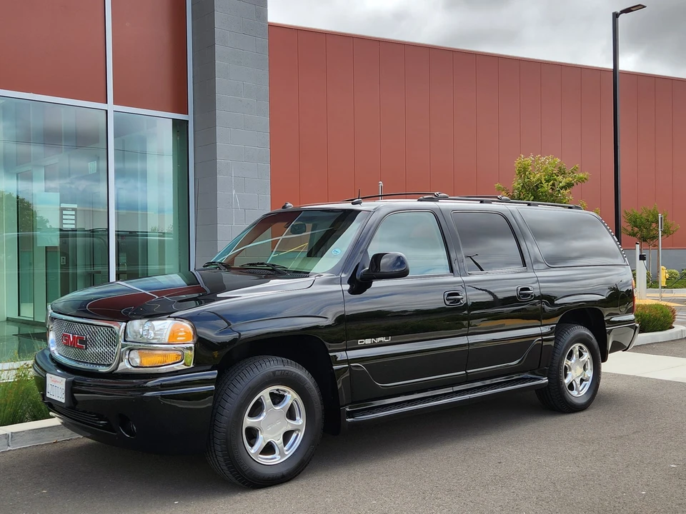 2003 GMC Yukon 2nd Gen - Image 7 of 31