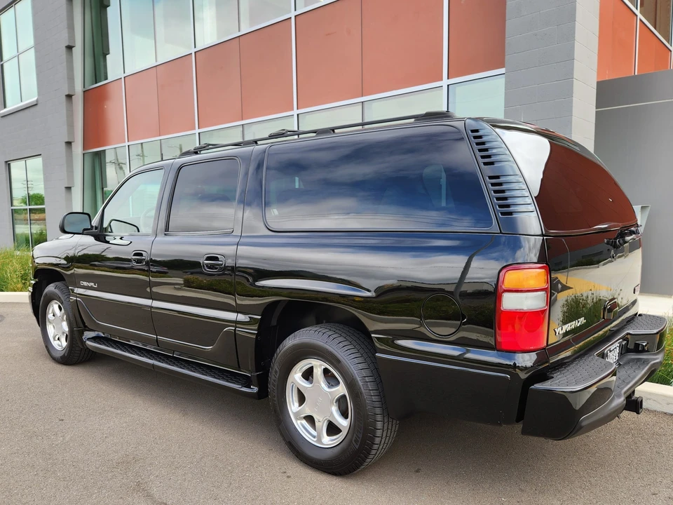 2003 GMC Yukon 2nd Gen - Image 12 of 31