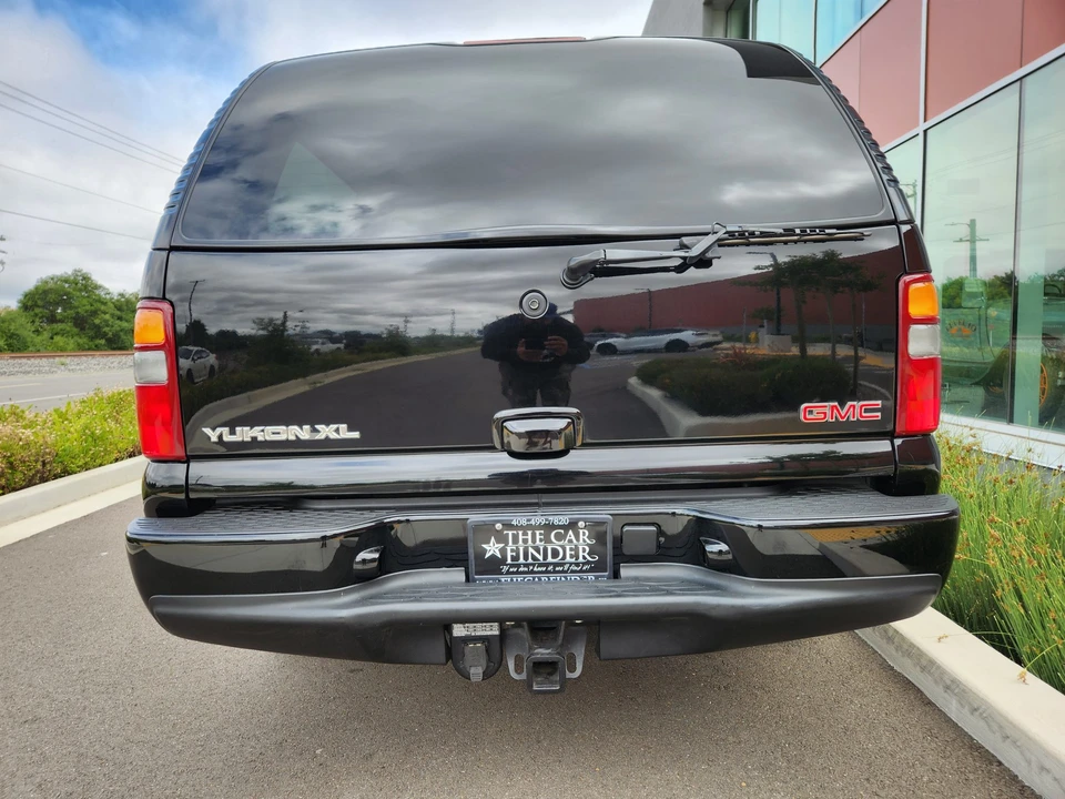 2003 GMC Yukon 2nd Gen - Image 15 of 31