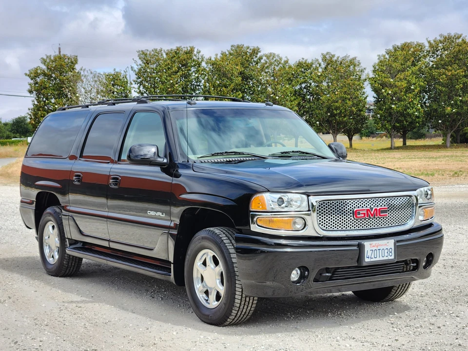 2003 GMC Yukon 2nd Gen - Image 29 of 31