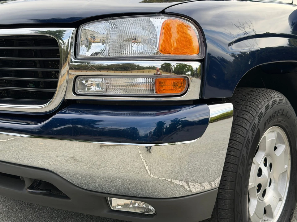 2003 GMC Yukon 2nd Gen - Image 28 of 31