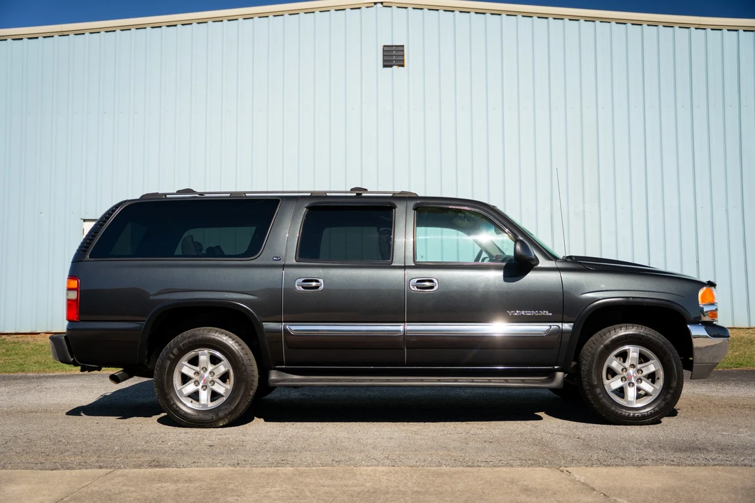 2003 GMC Yukon 2nd Gen - Image 7 of 31