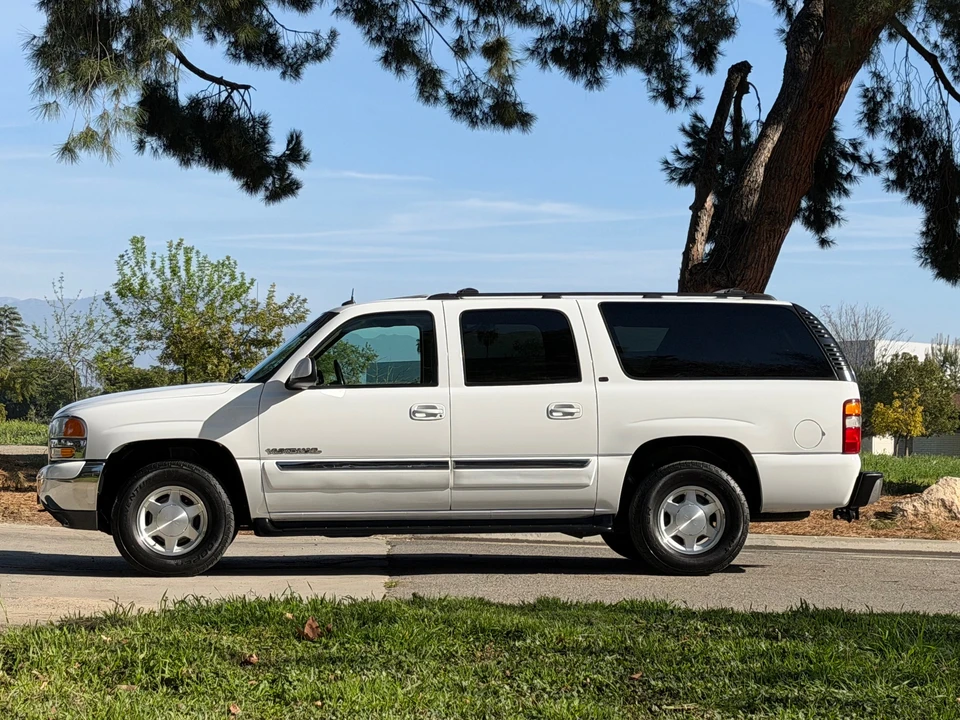 2003 GMC Yukon 3rd Gen - Image 23 of 31
