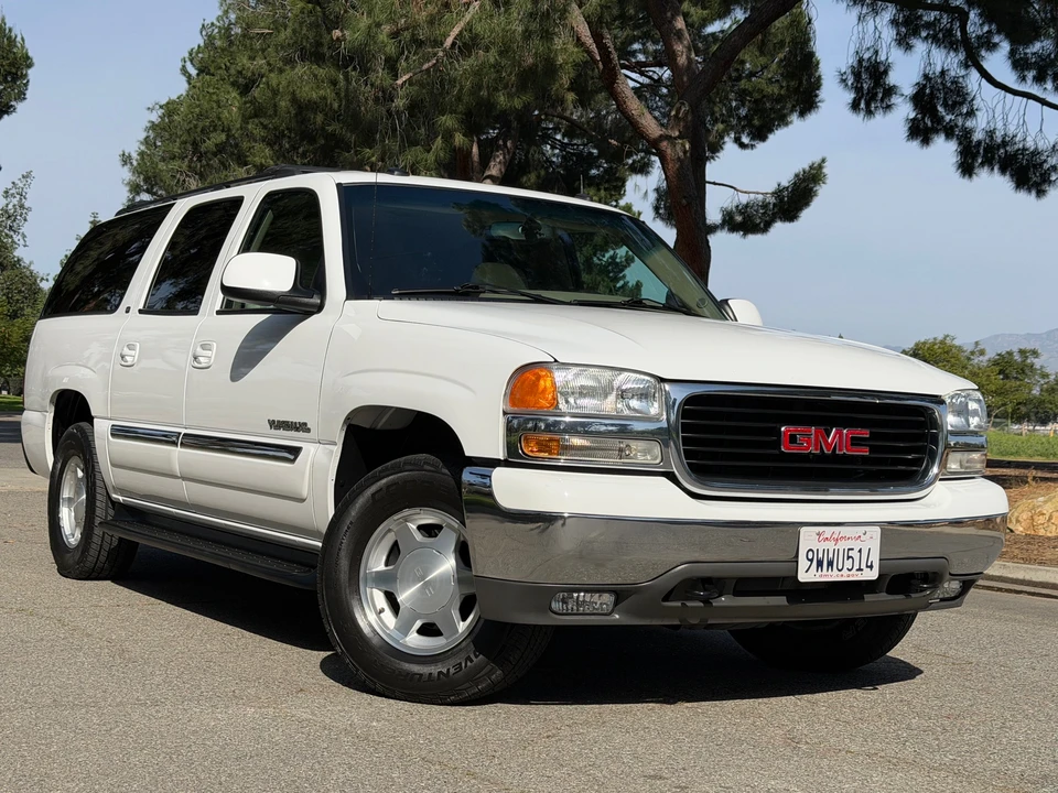 2003 GMC Yukon 3rd Gen - Image 11 of 31