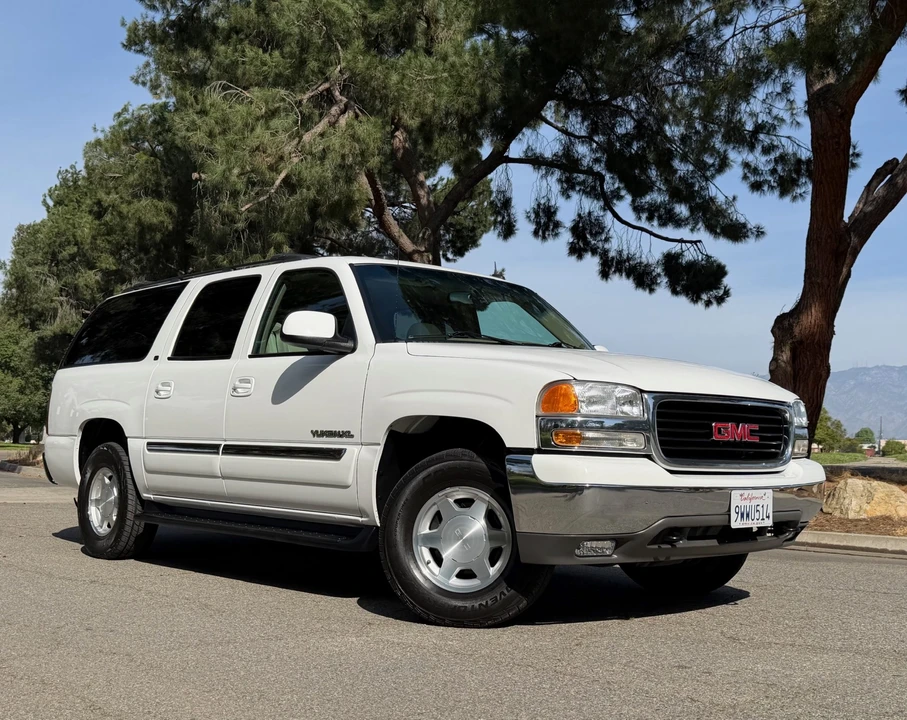 2003 GMC Yukon 3rd Gen - Image 12 of 31