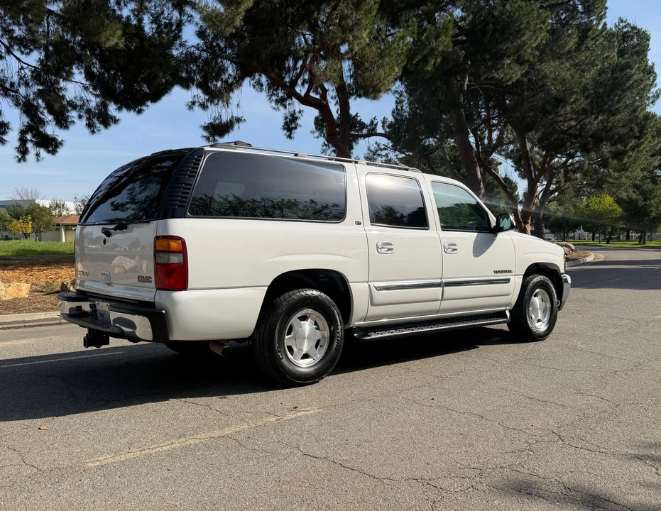 2003 GMC Yukon 3rd Gen - Image 17 of 31