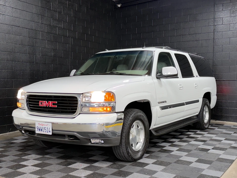 2003 GMC Yukon 3rd Gen - Image 26 of 31