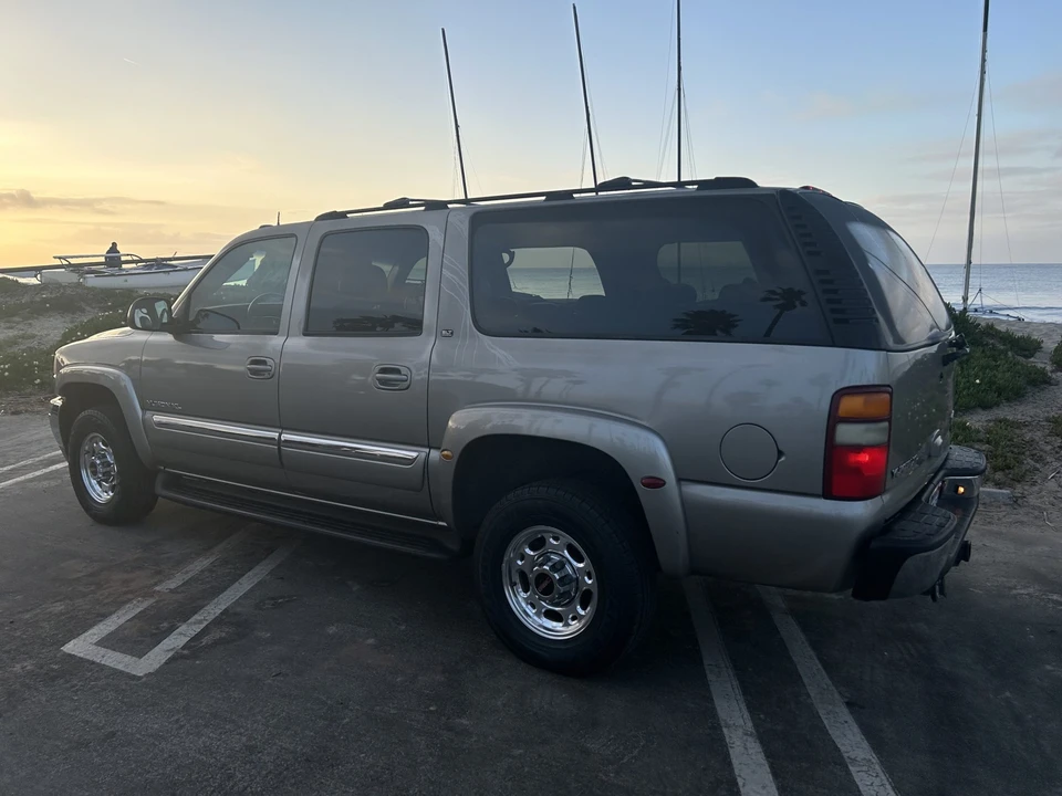 2003 GMC Yukon 2nd Gen - Image 12 of 31