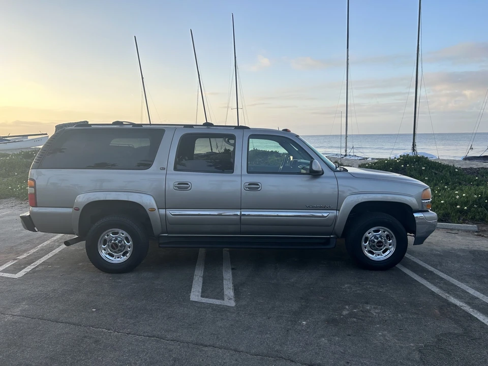 2003 GMC Yukon 2nd Gen - Image 19 of 31