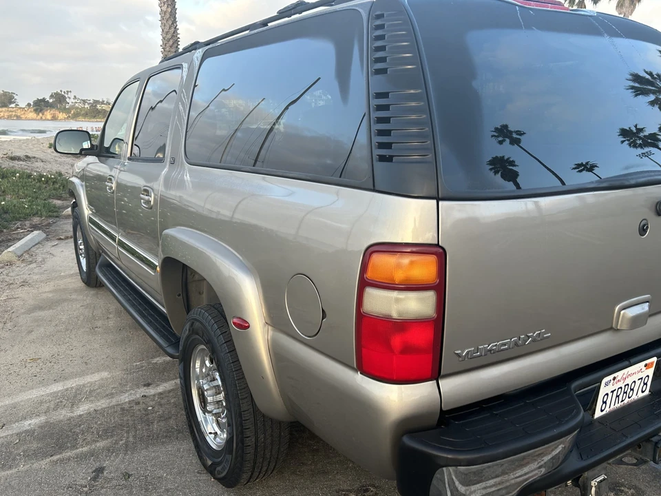 2003 GMC Yukon 2nd Gen - Image 29 of 31