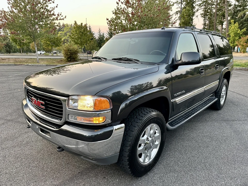 2003 GMC Yukon 1st Gen - Image 14 of 31