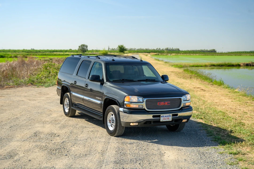 2003 GMC Yukon 2nd Gen - Image 4 of 31