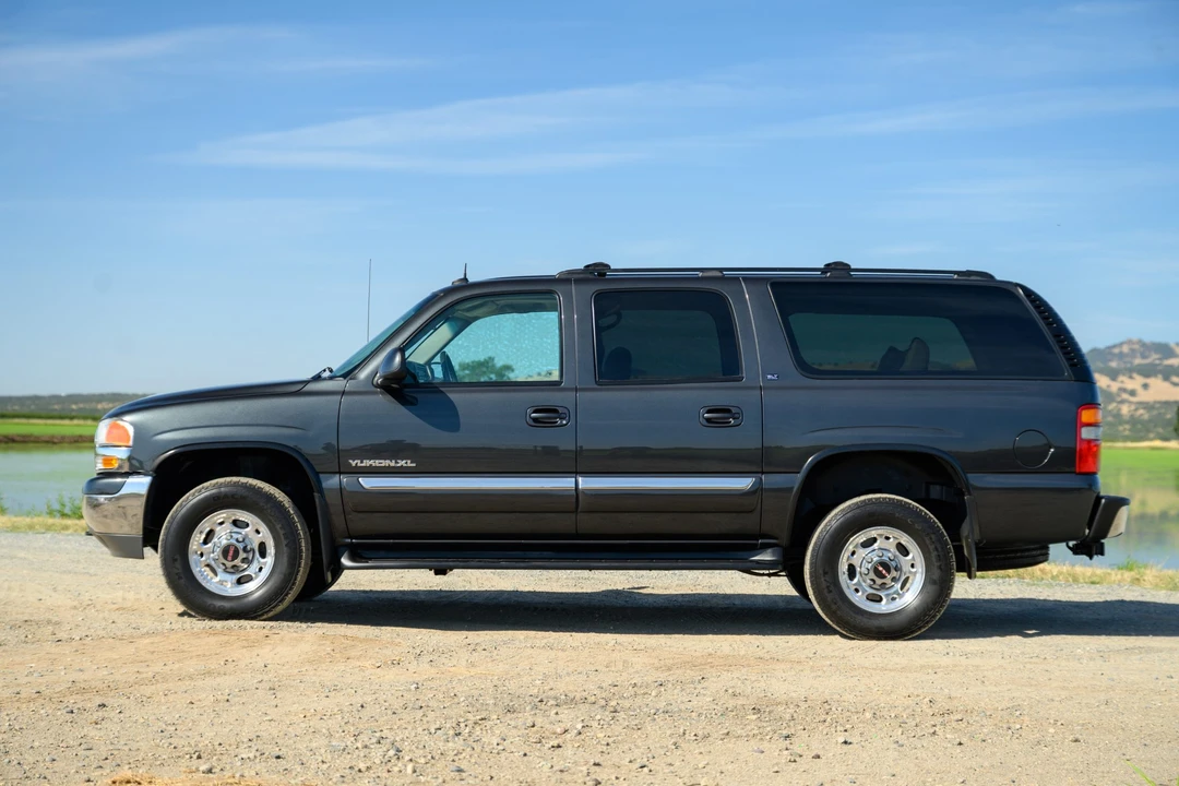 2003 GMC Yukon 2nd Gen - Image 24 of 31