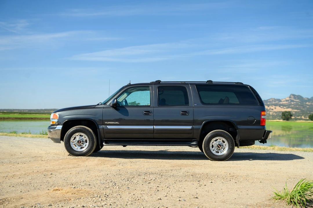 2003 GMC Yukon 2nd Gen - Image 22 of 31