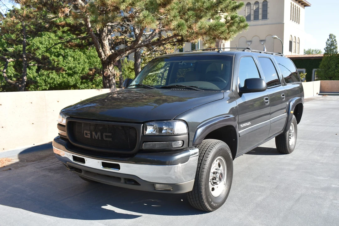 2003 GMC Yukon 2nd Gen - Image 5 of 31