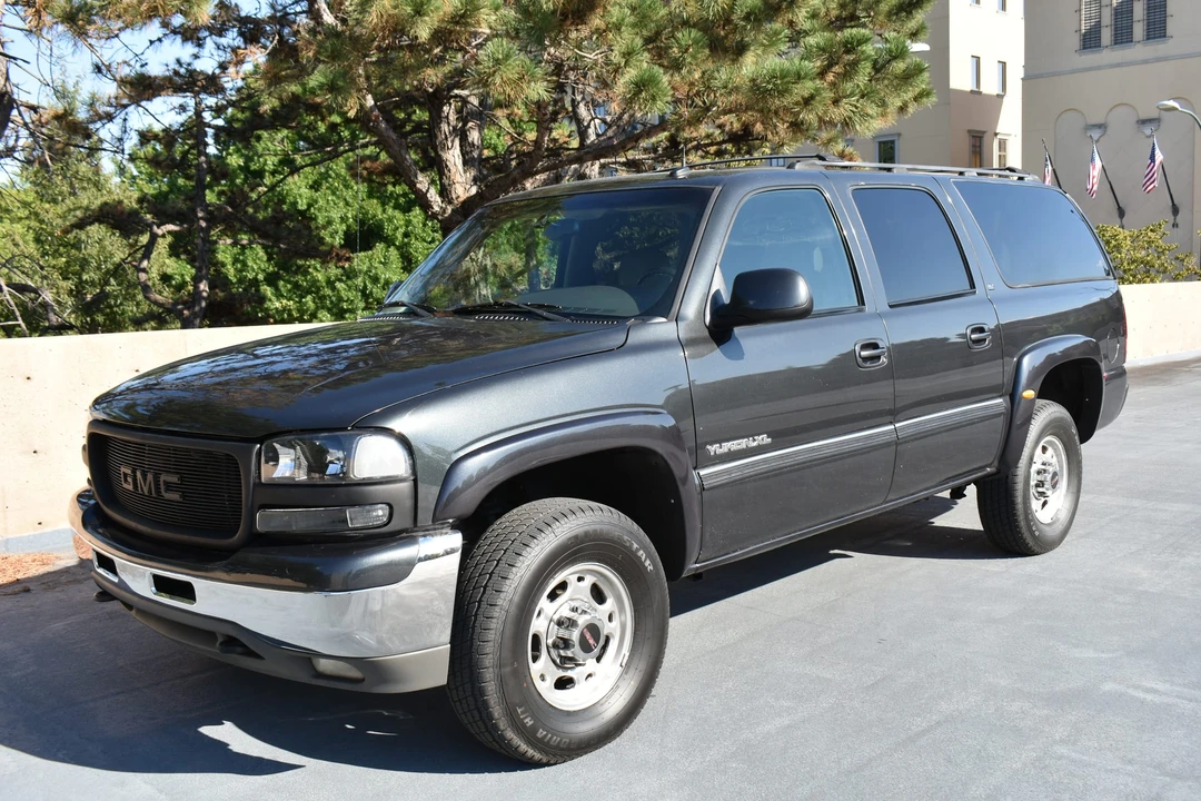 2003 GMC Yukon 2nd Gen - Image 4 of 31
