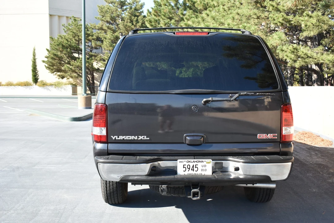2003 GMC Yukon 2nd Gen - Image 17 of 31