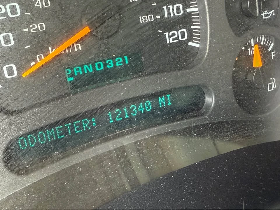2003 GMC Yukon 2nd Gen - Image 19 of 20