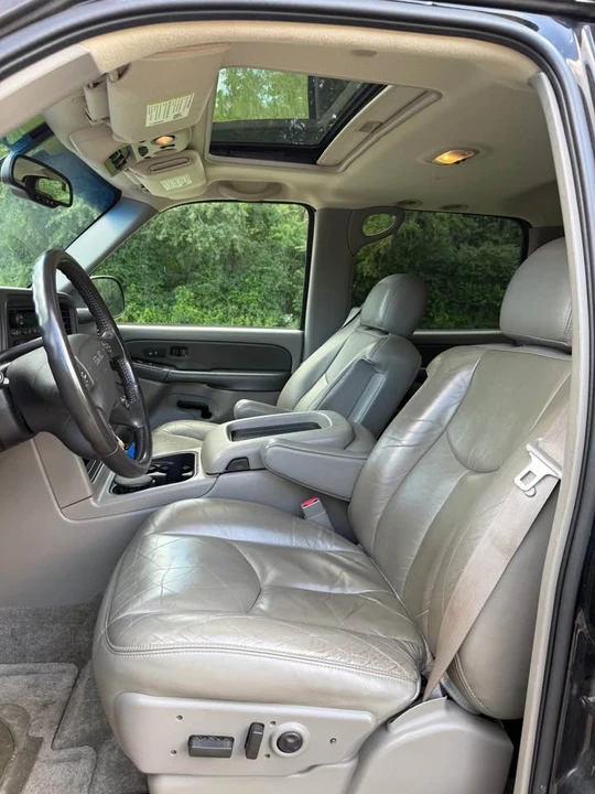 2003 GMC Yukon 2nd Gen - Image 9 of 20
