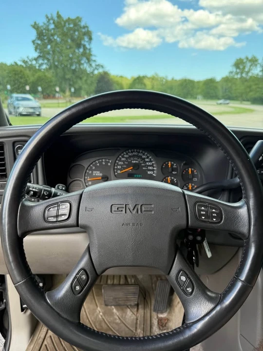 2003 GMC Yukon 2nd Gen - Image 12 of 20