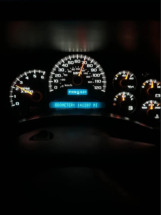 2003 GMC Sierra 2nd Gen - Image 4 of 6