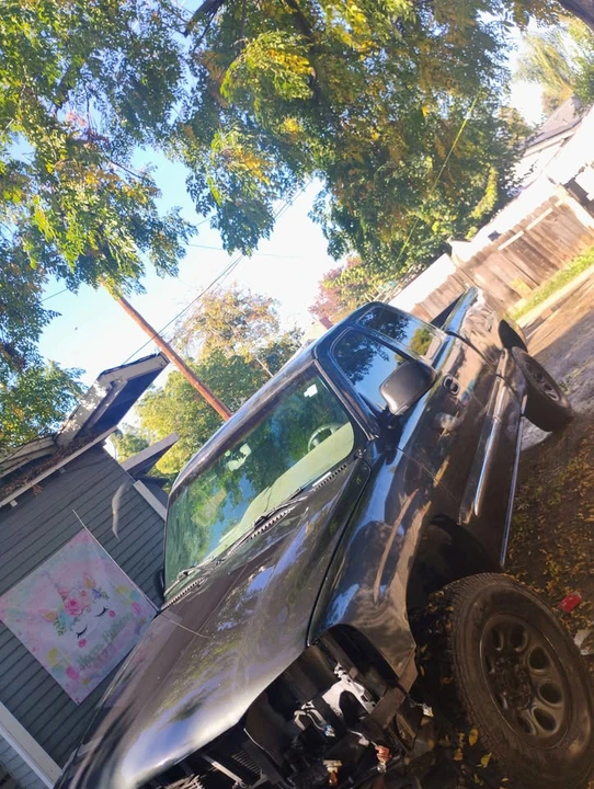 2003 GMC Sierra 2nd Gen - Image 10 of 14
