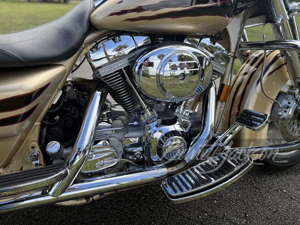 2003 Harley-Davidson CVO - Image 4 of 23