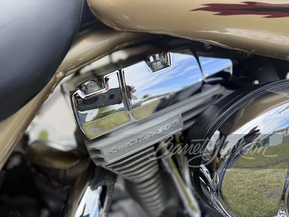2003 Harley-Davidson CVO - Image 15 of 23