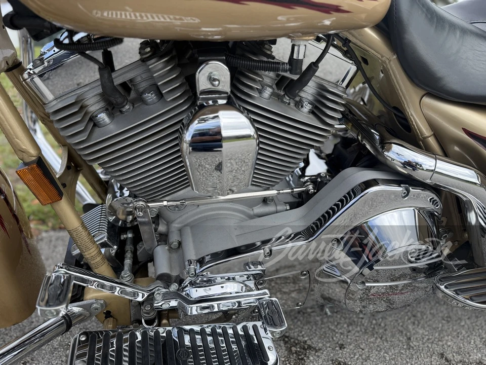 2003 Harley-Davidson CVO - Image 22 of 23