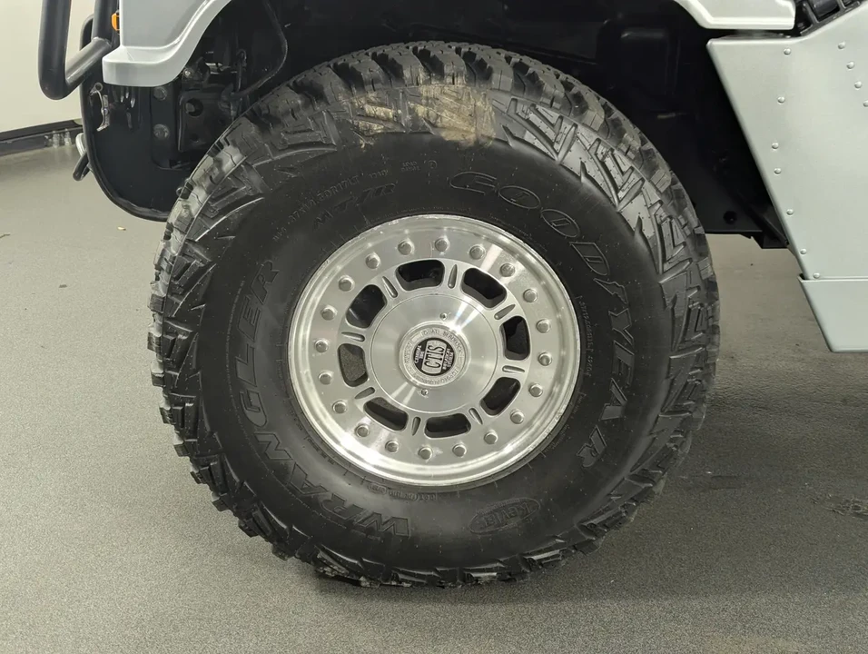 2003 Hummer Hummer H1 - Image 12 of 30