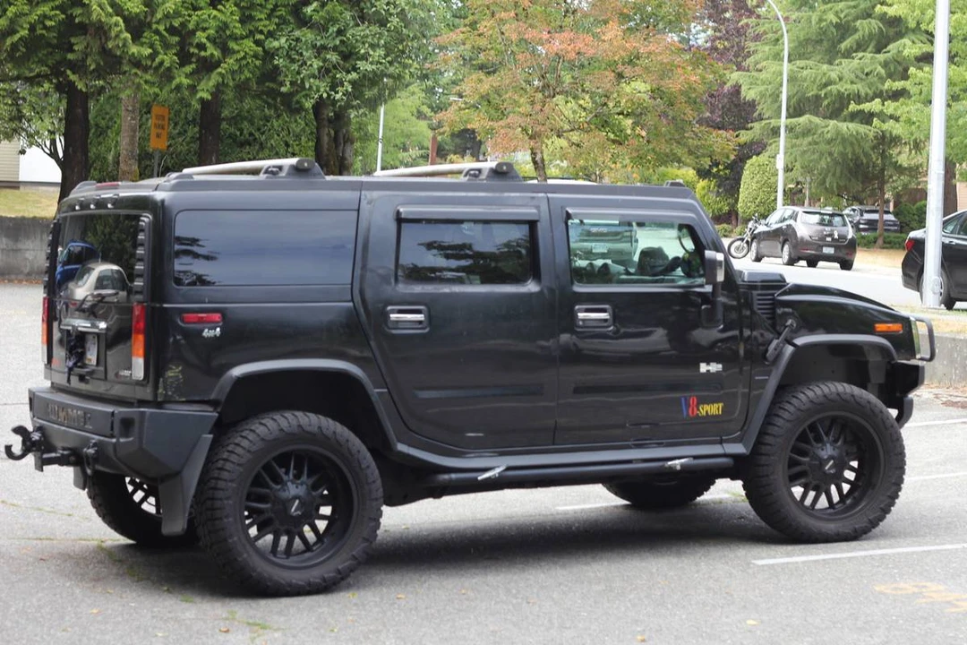 2003 Hummer Hummer H2 - Image 2 of 8