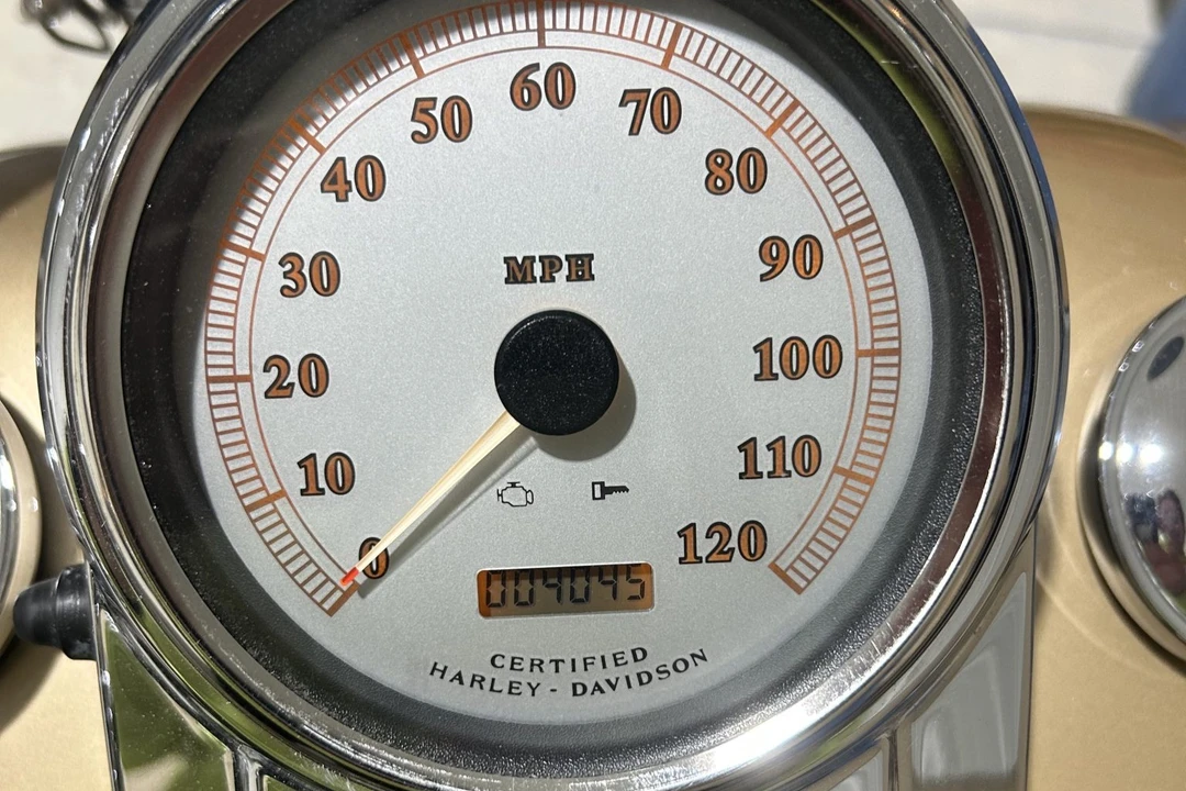 2003 Harley-Davidson CVO - Image 4 of 6
