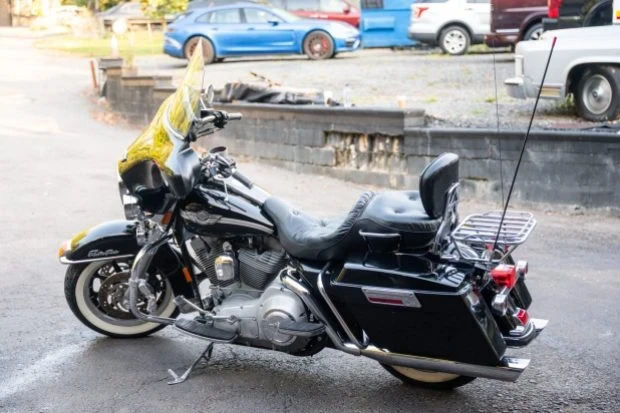2003 Harley-Davidson Touring Twin Cam - Image 2 of 6