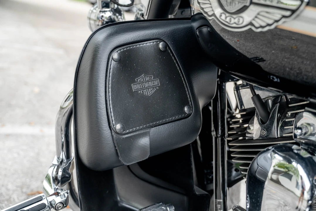 2003 Harley-Davidson Touring Twin Cam - Image 24 of 31