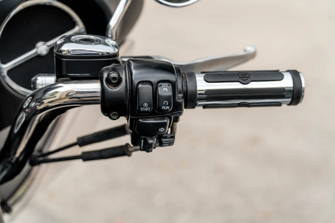 2003 Harley-Davidson Touring Twin Cam - Image 28 of 31