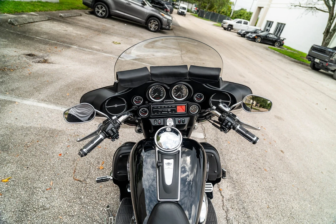 2003 Harley-Davidson Touring Twin Cam - Image 10 of 31