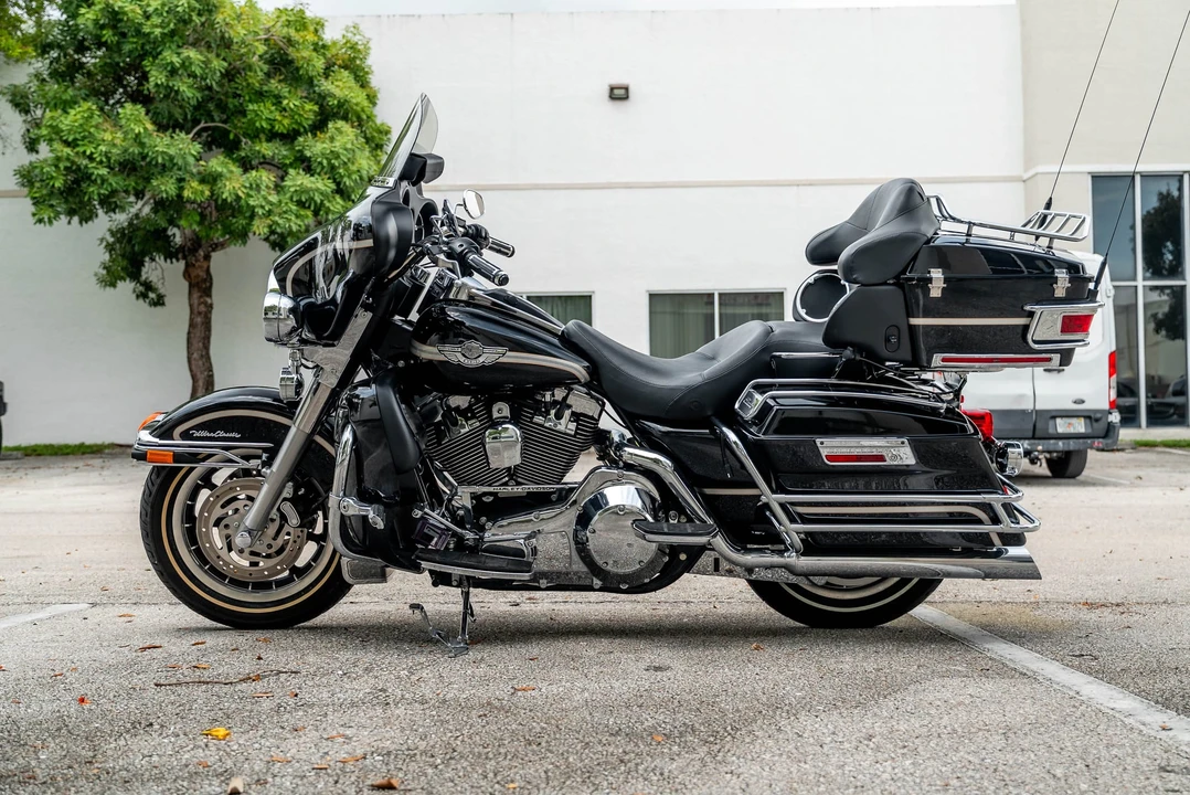 2003 Harley-Davidson Touring Twin Cam - Image 9 of 31