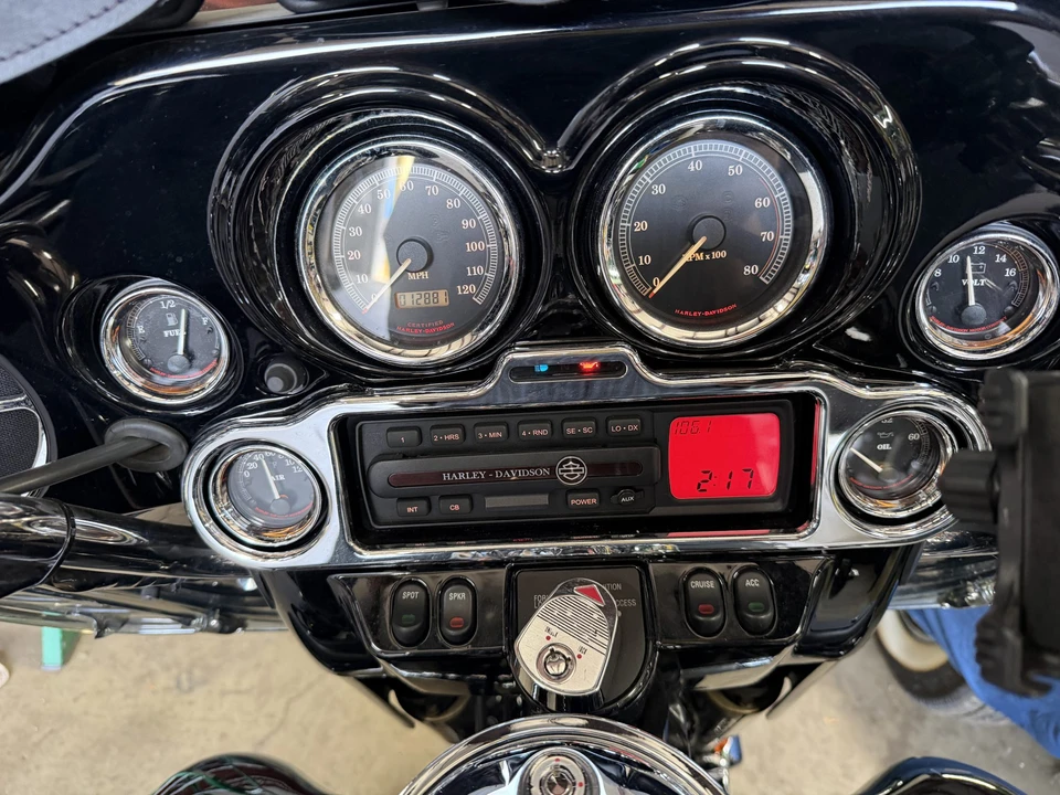 2003 Harley-Davidson Touring Twin Cam - Image 12 of 31