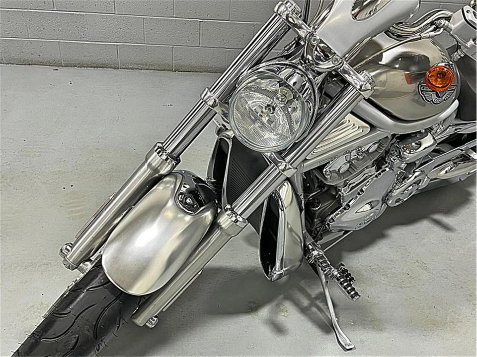 2003 Harley-Davidson V-Rod - Image 4 of 31