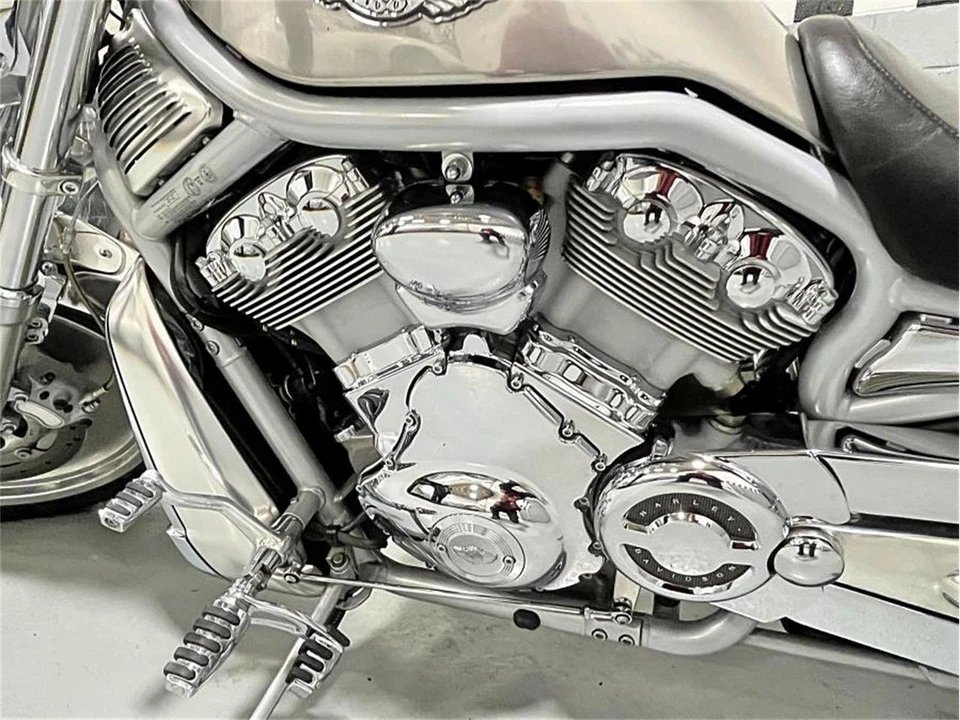 2003 Harley-Davidson V-Rod - Image 8 of 31