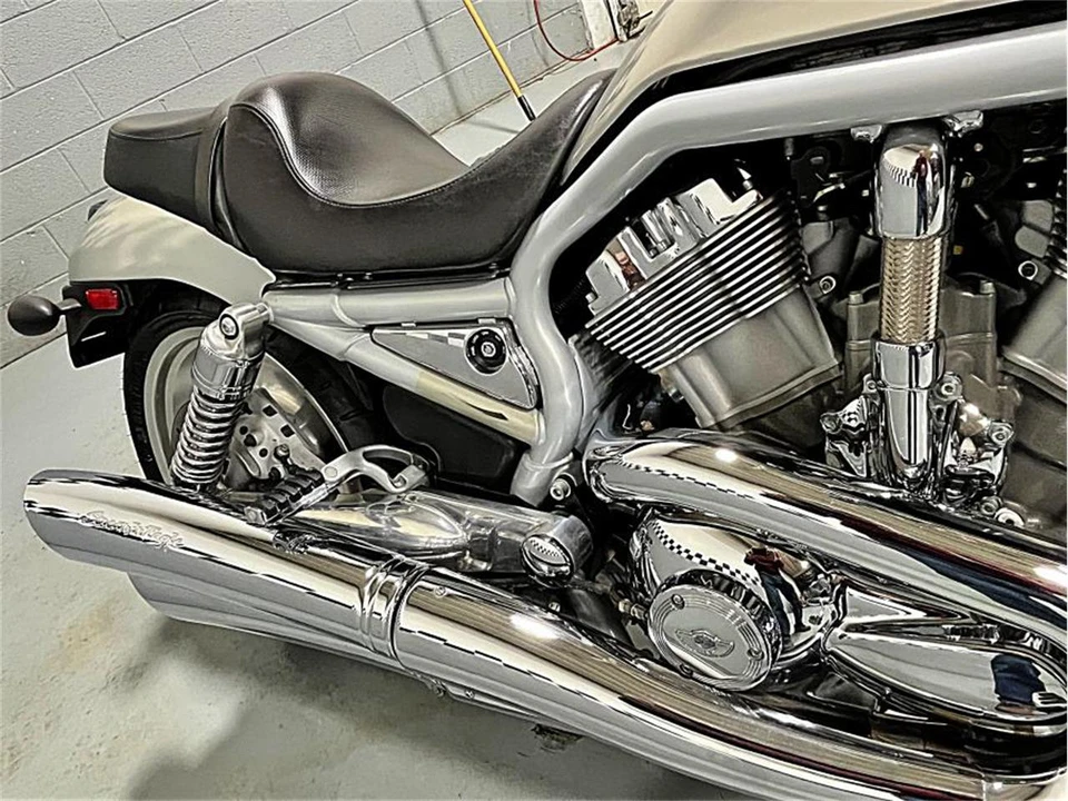 2003 Harley-Davidson V-Rod - Image 23 of 31