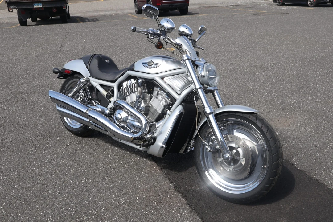 2003 Harley-Davidson V-Rod - Image 7 of 31