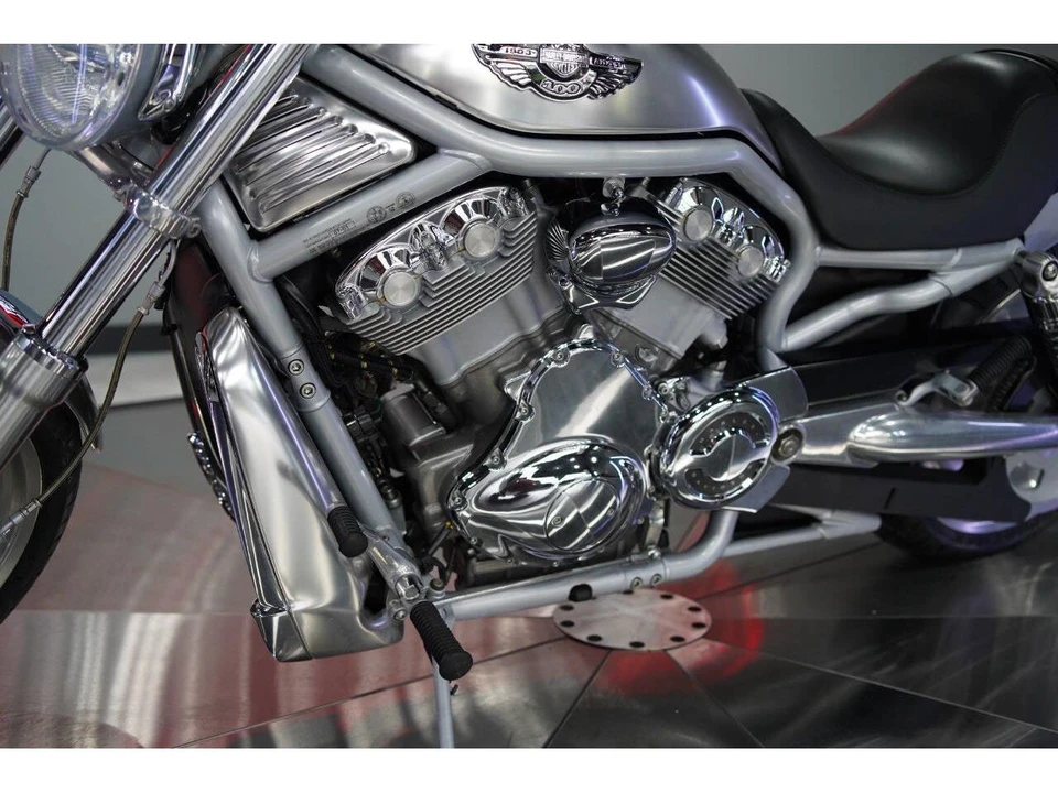 2003 Harley-Davidson V-Rod - Image 17 of 31