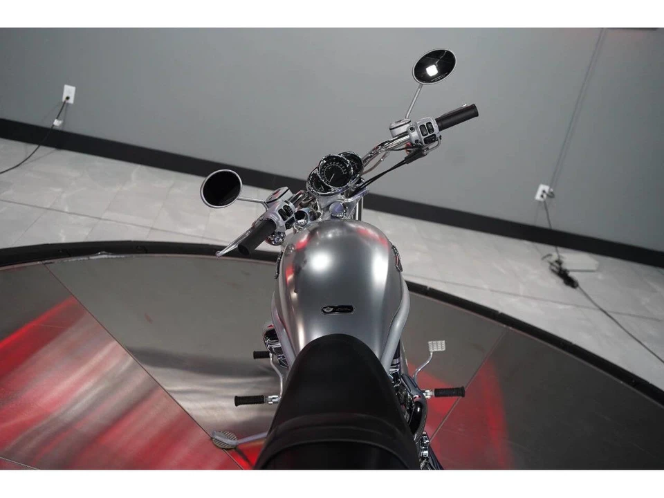 2003 Harley-Davidson V-Rod - Image 26 of 31
