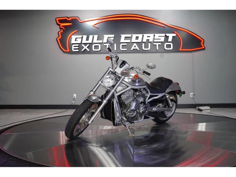 2003 Harley-Davidson V-Rod - Image 2 of 31